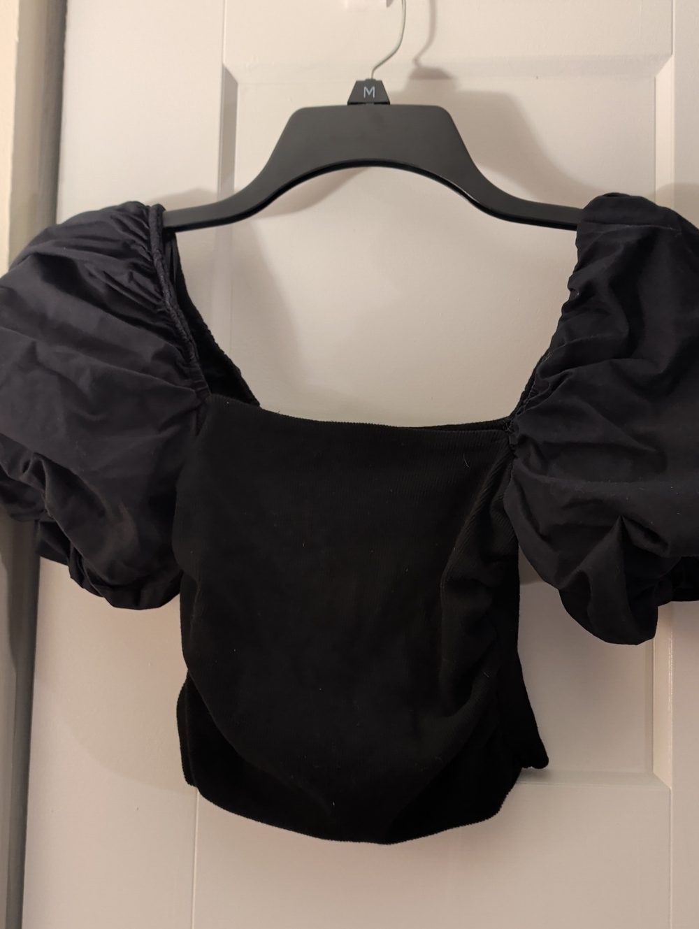Zara Black Puff-Sleeve Crop Top